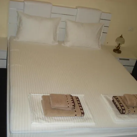 Deluxe In Sveta Marina Holiday Village